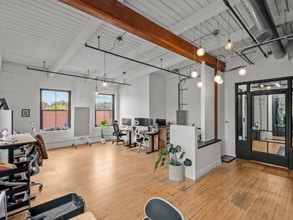 135 N George St, Cambridge, ON à louer Photo intérieure– Image 1 sur 2