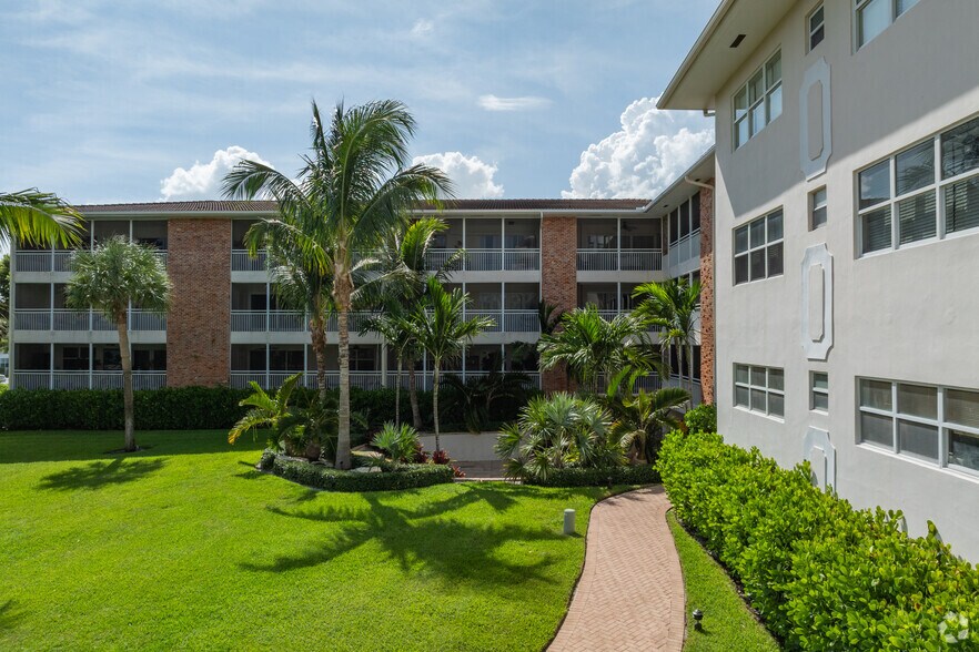 2501 S Ocean Blvd, Boca Raton, FL à vendre - Photo de l’immeuble – Image 3 sur 5