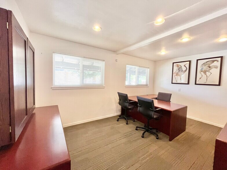 4901 Marconi Ave, Carmichael, CA à vendre - Photo de l’immeuble – Image 3 sur 8