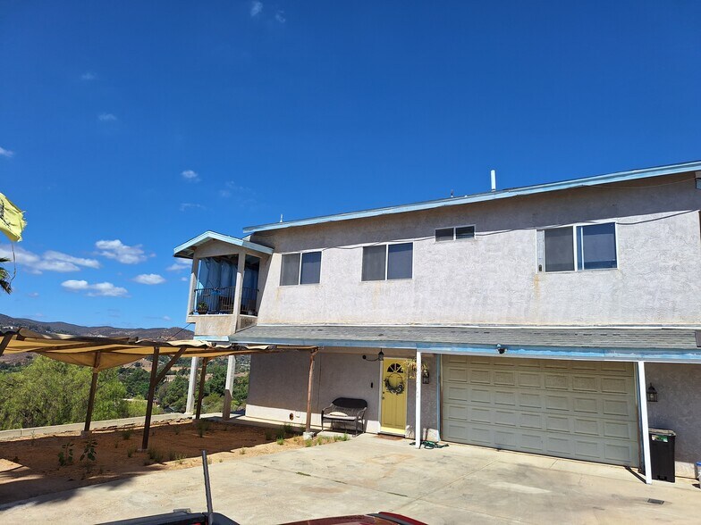 11535 Rocky Ln, Lakeside, CA à vendre - Photo de l’immeuble – Image 3 sur 15