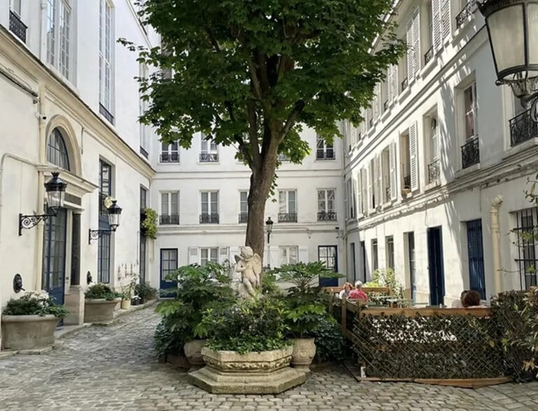 Bureau dans Paris à louer - Photo de l’immeuble – Image 1 sur 5