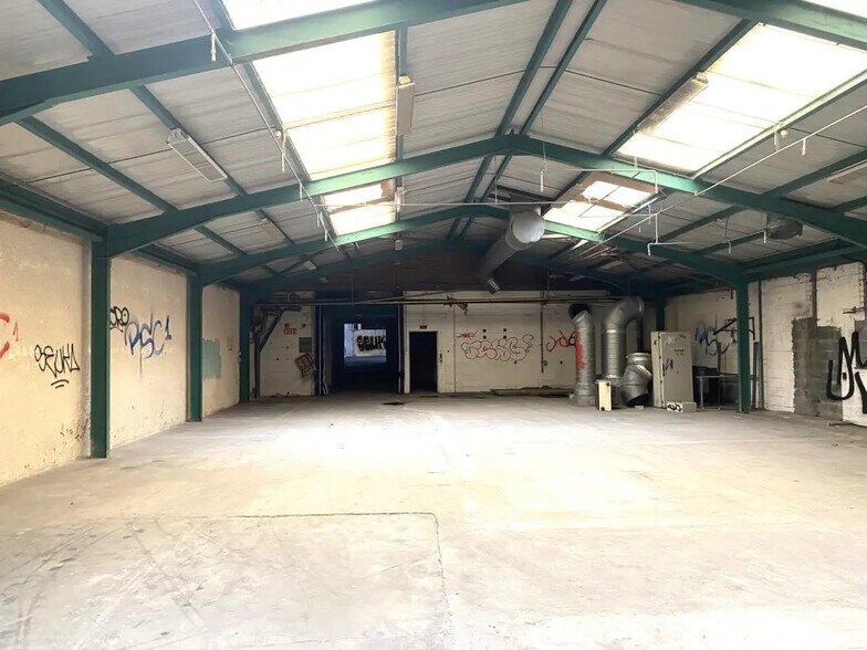 Local d'activités dans Wasquehal à vendre - Photo intérieure – Image 2 sur 13