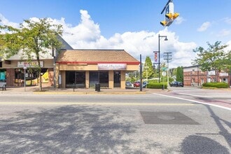 27133 Fraser Hwy, Langley Twp, BC à louer Photo de l’immeuble– Image 1 sur 2