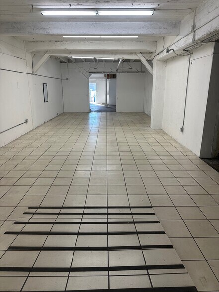331 S Palm Ave, Alhambra, CA à louer - Photo de l’immeuble – Image 2 sur 2