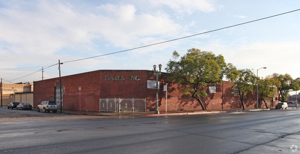 3216 S Broadway, Los Angeles, CA à vendre - Photo de l’immeuble – Image 3 sur 4