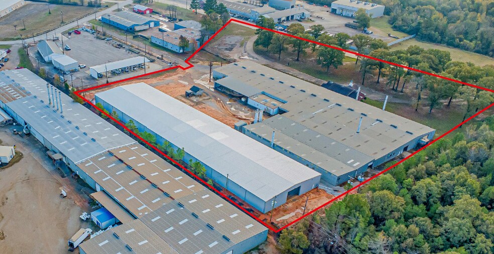 500 Austin Ave, Henderson, TX à vendre - Photo de l’immeuble – Image 2 sur 6