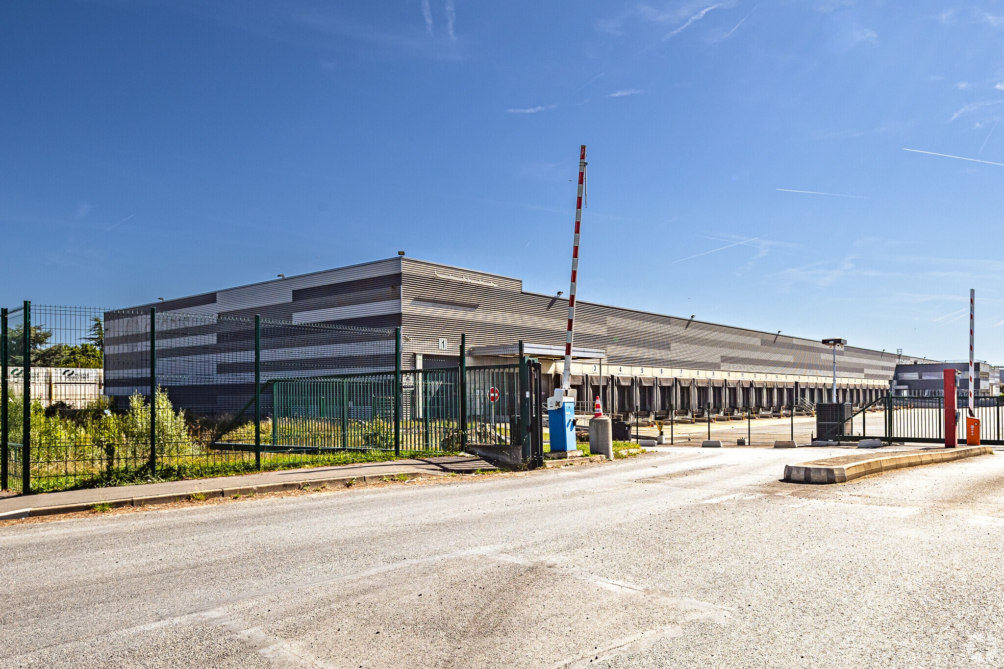 16 Route De Stains, Bonneuil-sur-Marne à louer Photo de l’immeuble– Image 1 sur 11