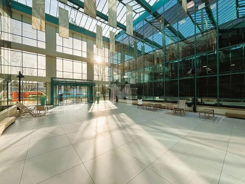 Bureau dans Villebon-sur-Yvette à louer - Photo intérieure – Image 3 sur 10