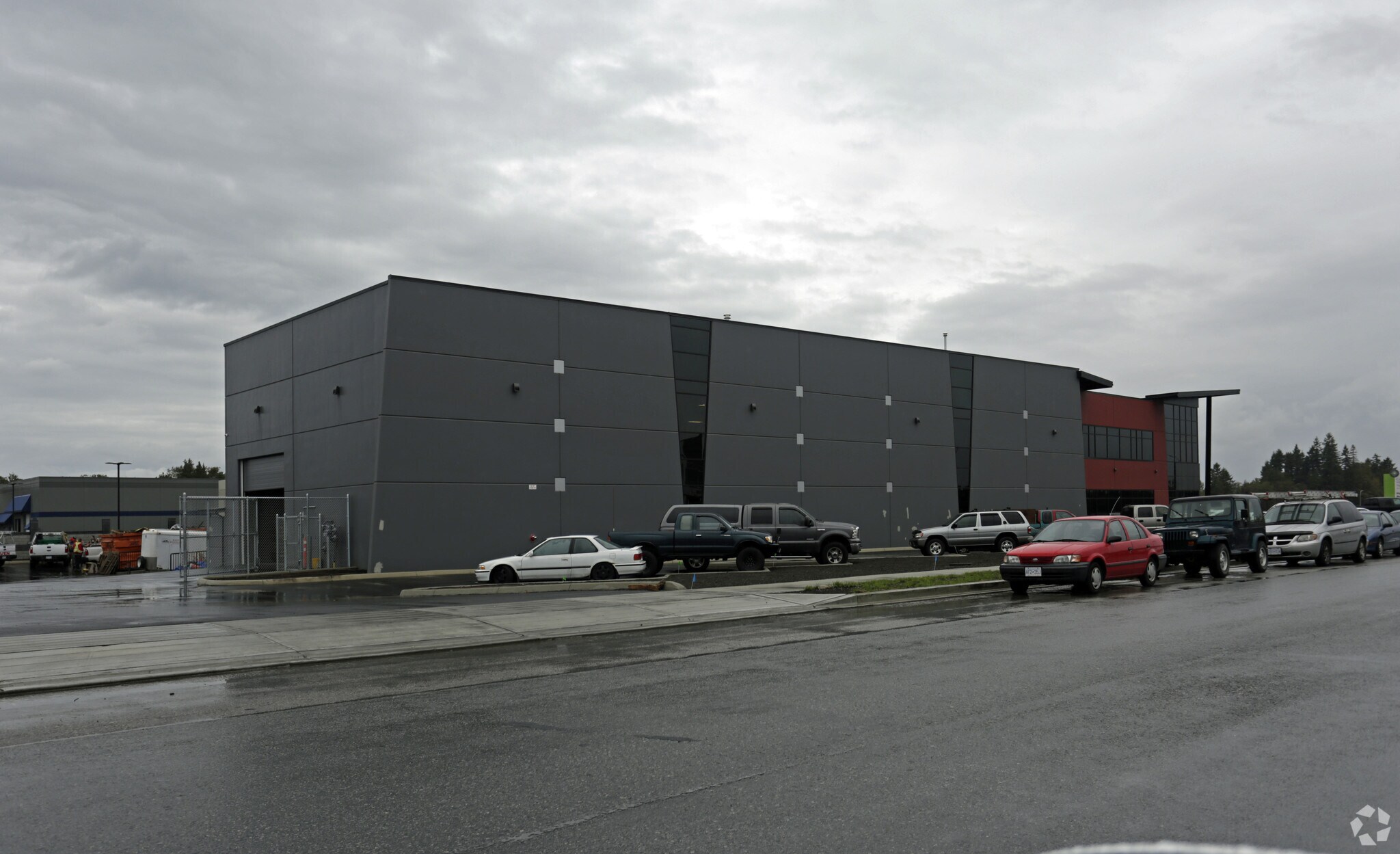 18988 34A Ave, Surrey, BC à louer Photo de l’immeuble– Image 1 sur 6