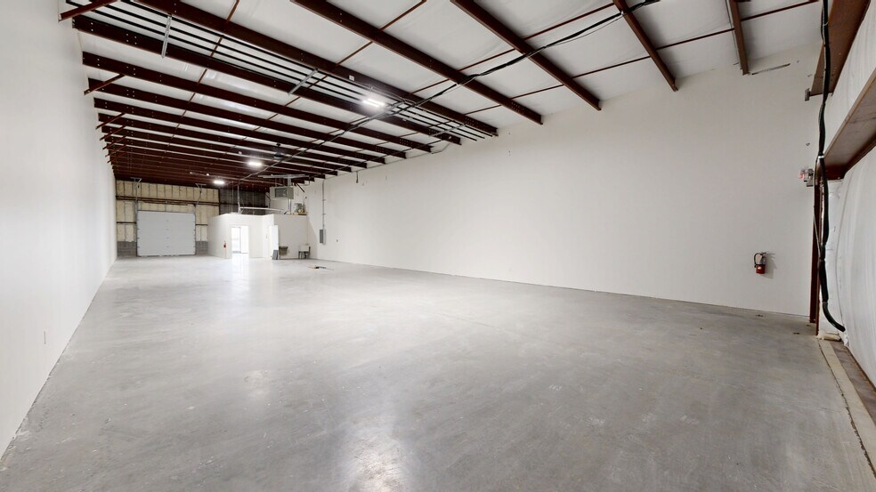 3630 Ohara Rd, Erlanger, KY à louer - Numérisation 3D Matterport – Image 2 sur 16
