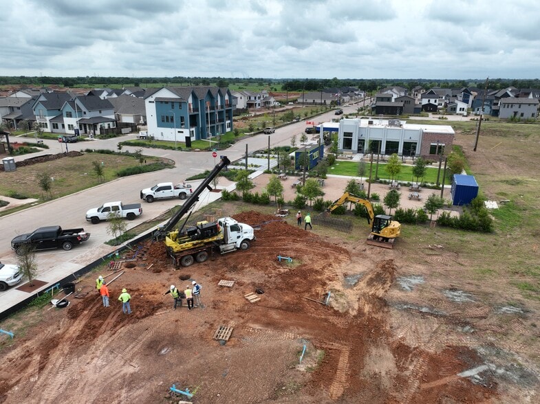1241 Mercantile St, Richmond, TX à vendre - Photo de la construction – Image 3 sur 11