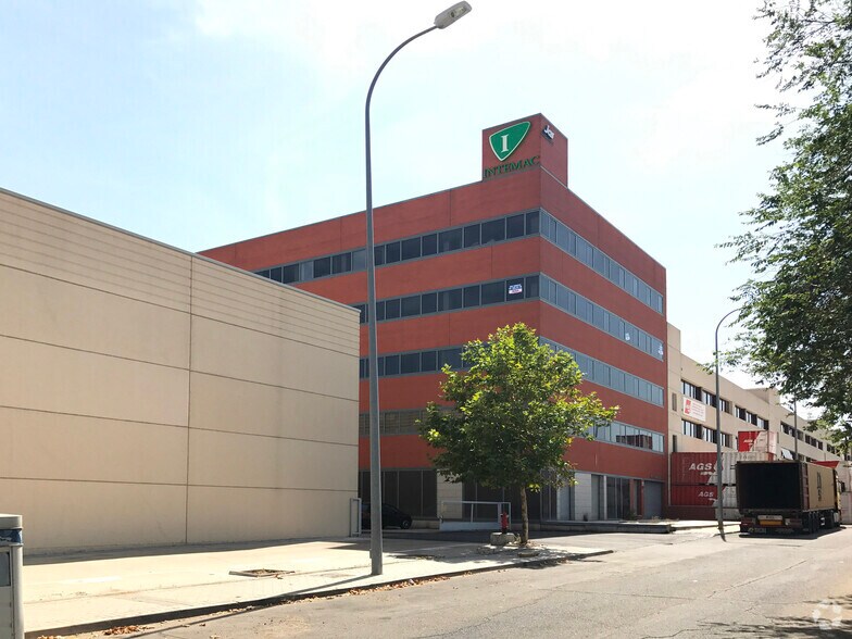 Industriel/Logistique dans Madrid, Madrid à vendre - Photo de l’immeuble – Image 2 sur 5