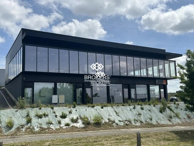 Plus de détails pour Local commercial à louer