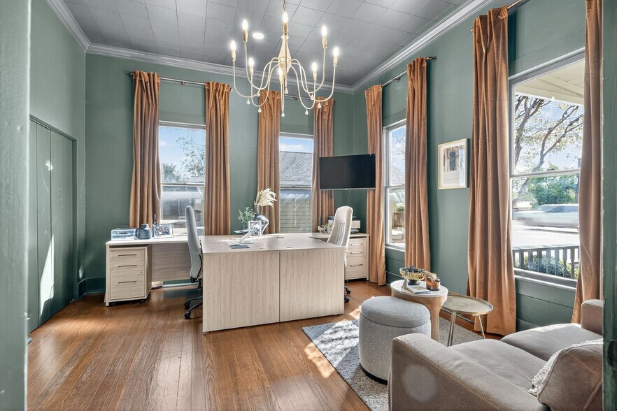 930 E Blanco Rd, Boerne, TX à louer - Photo de l’immeuble – Image 3 sur 22