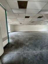 12125 Day St, Moreno Valley, CA à louer Photo intérieure– Image 2 sur 3