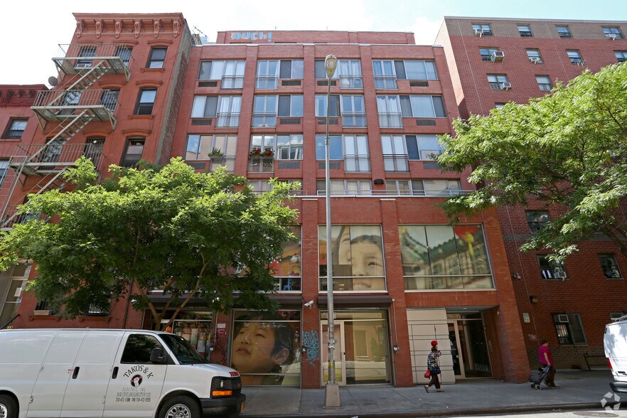165-167 Eldridge St, New York, NY à louer - Photo de l’immeuble – Image 2 sur 25