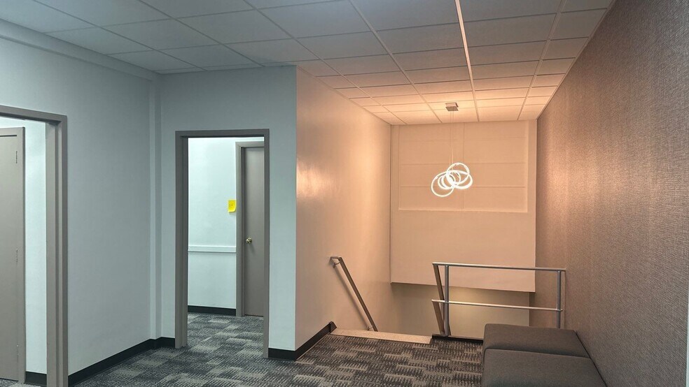 1033-1061 Bloomfield Ave, Clifton, NJ à louer - Photo intérieure – Image 3 sur 3