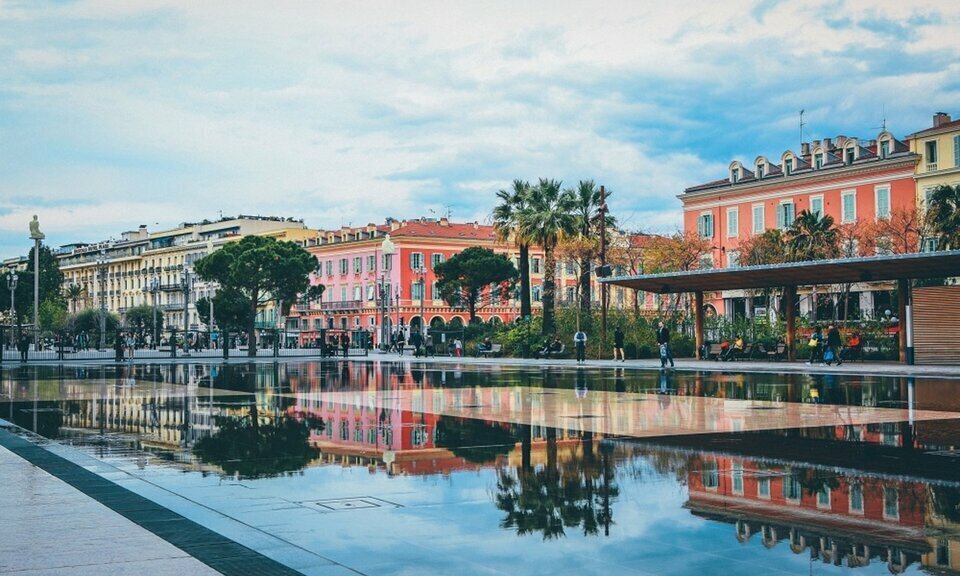 Local commercial dans Nice à vendre - Photo de l’immeuble – Image 3 sur 3