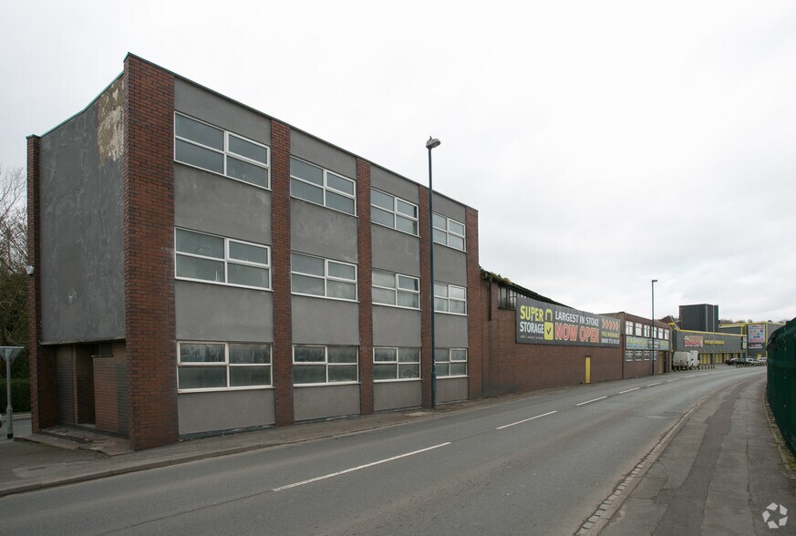 Leek New Rd, Stoke On Trent à louer - Photo de l’immeuble – Image 2 sur 2