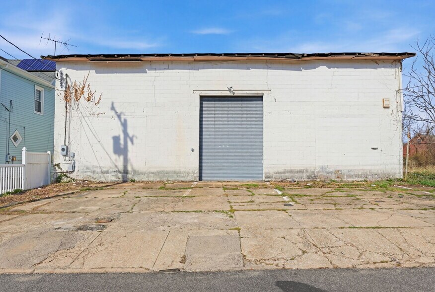 534 Harvard St, Vineland, NJ à vendre - Photo principale – Image 1 sur 36