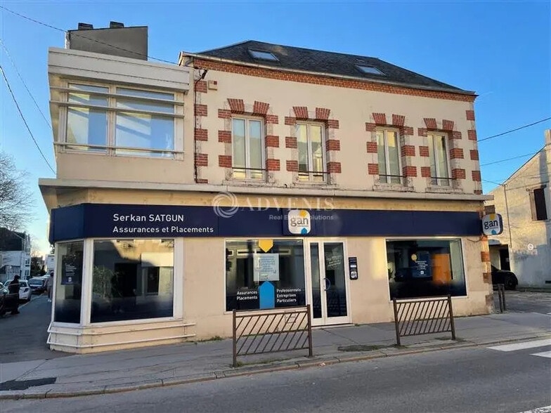 Local commercial dans Orléans à louer - Photo de l’immeuble – Image 1 sur 12