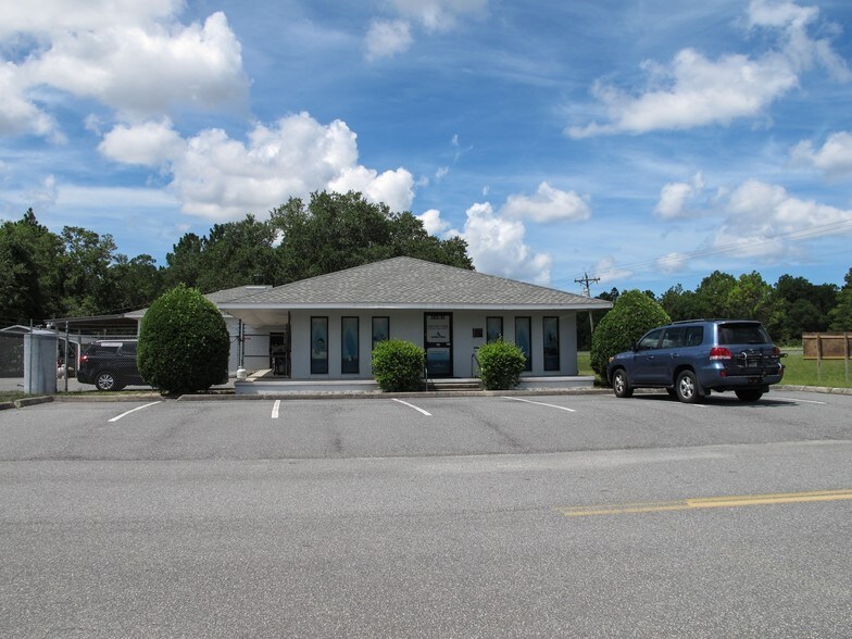 50 Diana St, Inglis, FL à vendre - Photo de l’immeuble – Image 1 sur 1