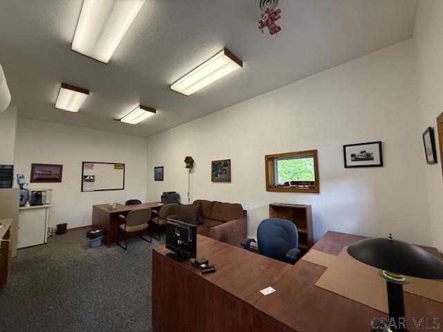 2091 Forest Hills Dr, Windber, PA à vendre - Photo intérieure – Image 3 sur 7
