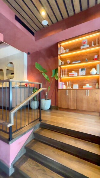 378 George St, New Brunswick, NJ à vendre - Vidéo sur l’annonce professionnelle – Image 2 sur 75