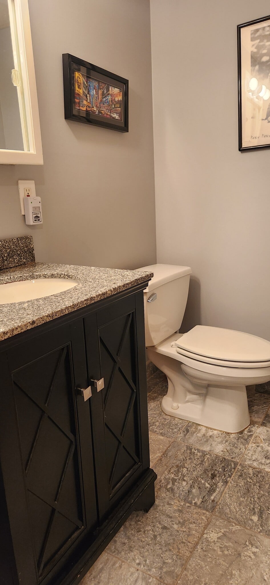 858 Joralemon St, Belleville, NJ à louer Photo intérieure– Image 1 sur 7
