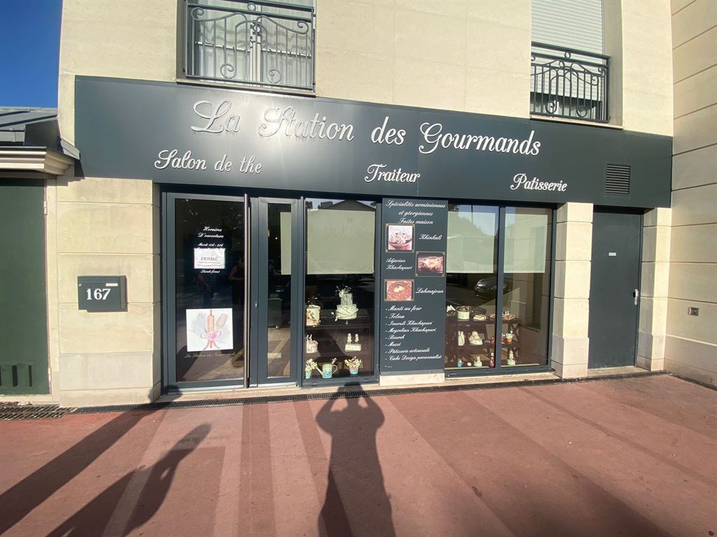Local commercial dans Clamart à louer Photo de l’immeuble– Image 1 sur 10