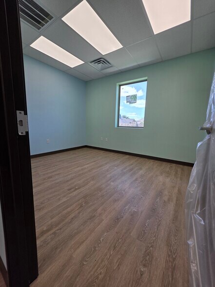 1020 N Murphy Rd, Murphy, TX à louer - Photo de l’immeuble – Image 3 sur 9