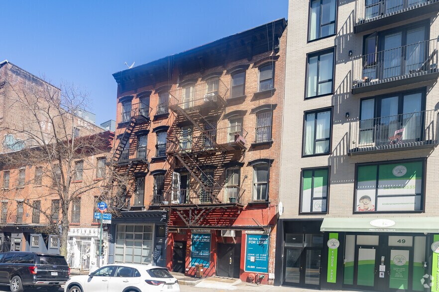 45 Broadway, Brooklyn, NY à louer - Photo de l’immeuble – Image 1 sur 9