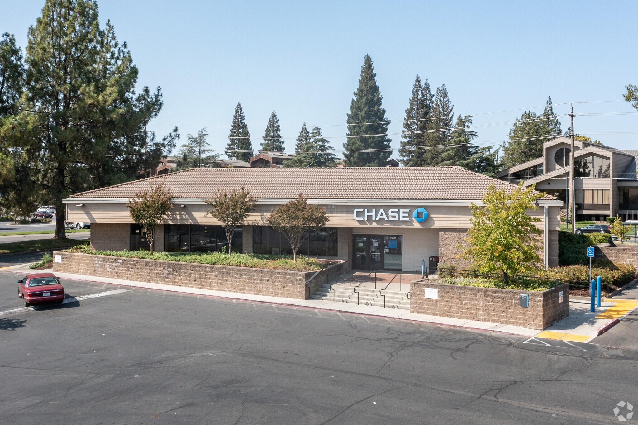 6950 Sunrise Blvd, Citrus Heights, CA à louer Photo principale– Image 1 sur 6