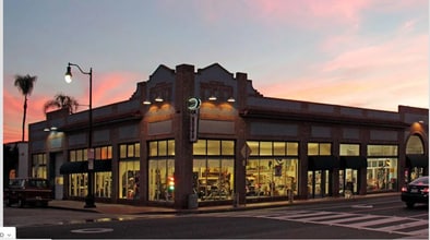 402 W Chapman Ave, Orange, CA à louer Photo de l’immeuble– Image 1 sur 1