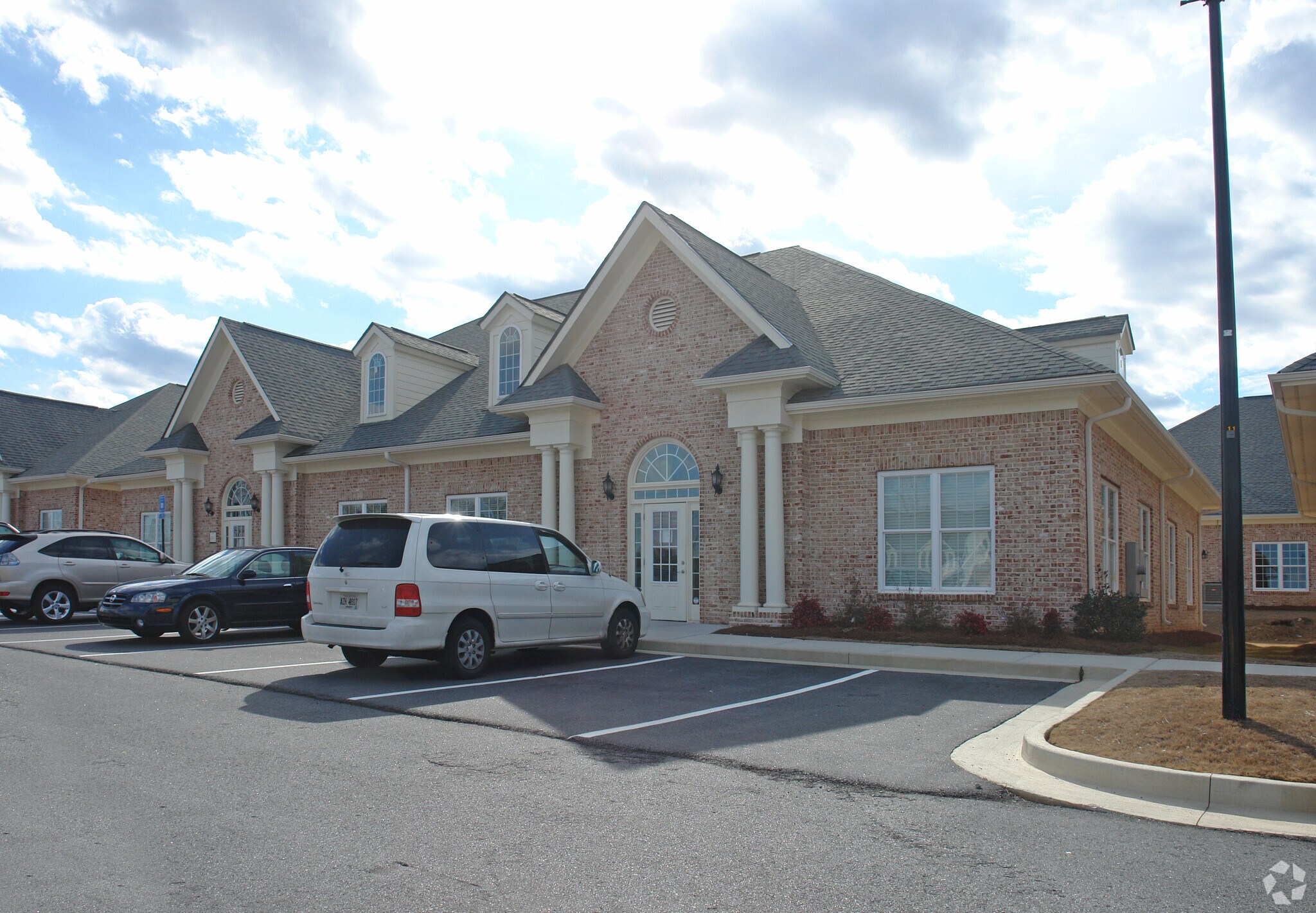 3296 Summit Ridge Pky, Duluth, GA à vendre Photo principale– Image 1 sur 3