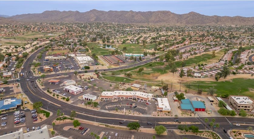 4902 E Warner Rd, Phoenix, AZ à louer - Photo de l’immeuble – Image 2 sur 3