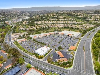 Plus de détails pour Oso Pky, Mission Viejo, CA - Local commercial à louer