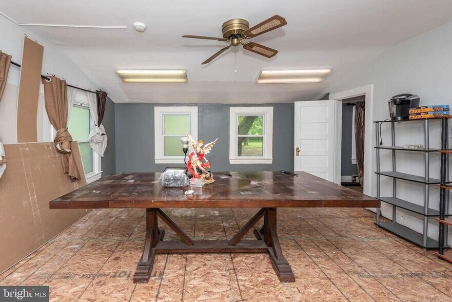 6712 Dogwood Rd, Woodlawn, MD à vendre - Photo de l’immeuble – Image 2 sur 41