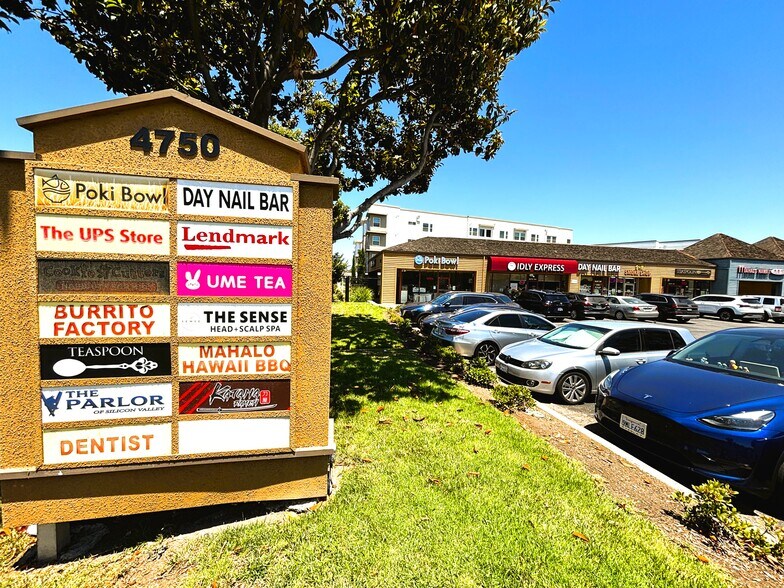 4950 Almaden Expy, San Jose, CA à louer - Photo de l’immeuble – Image 2 sur 23