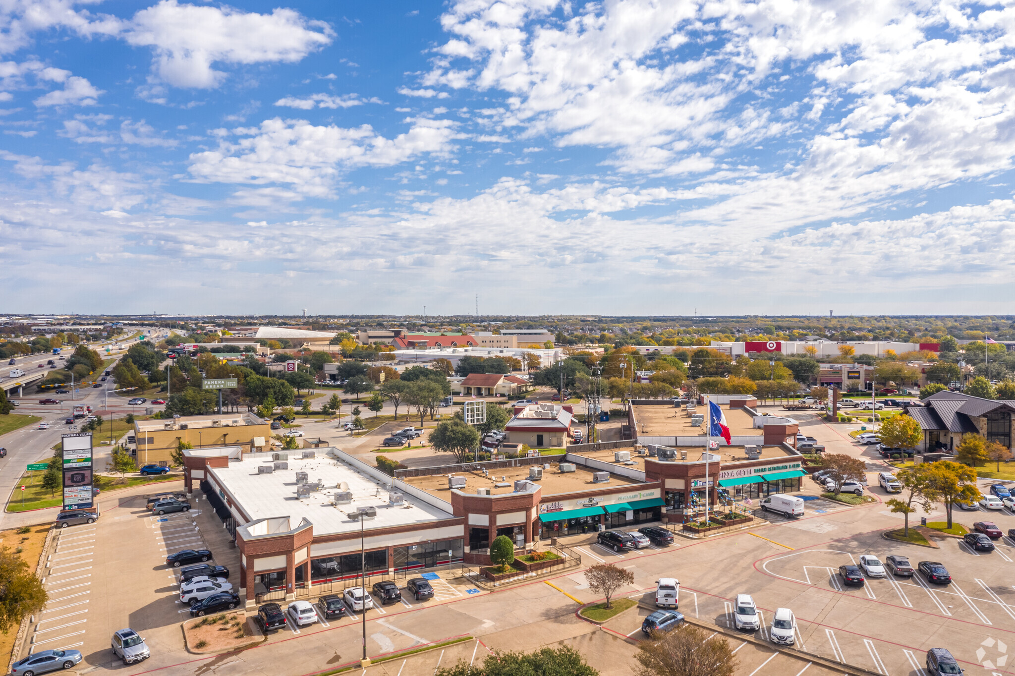 423-593 Interstate 30, Rockwall, TX à louer Photo de l’immeuble– Image 1 sur 21