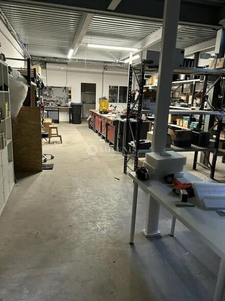 Local d’activités dans CLERMONT-L'HERAULT à louer - Photo intérieure – Image 1 sur 4