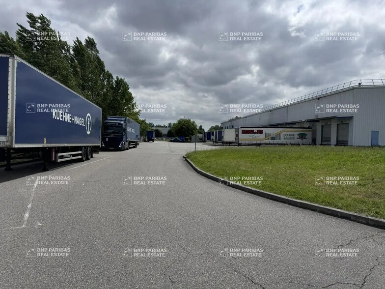 Local d’activités dans Bruguières à louer - Photo de l’immeuble – Image 2 sur 18