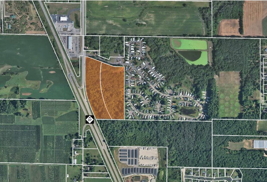 8800 Sparta Ave NW, Sparta, MI à vendre - Photo principale – Image 1 sur 1