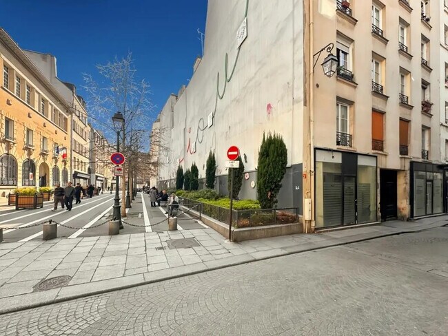 Plus de détails pour Local commercial à louer