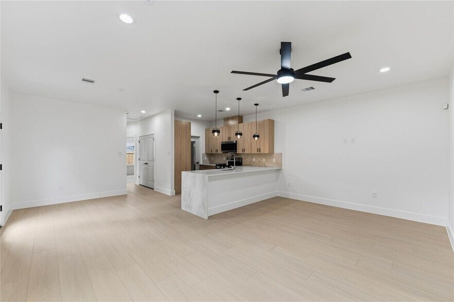 4314 Stassen St, Houston, TX à vendre - Photo de l’immeuble – Image 2 sur 27