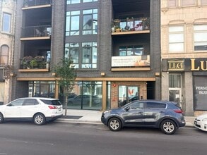 1235-1257 N Ashland Ave, Chicago, IL à louer Photo de l’immeuble– Image 2 sur 10