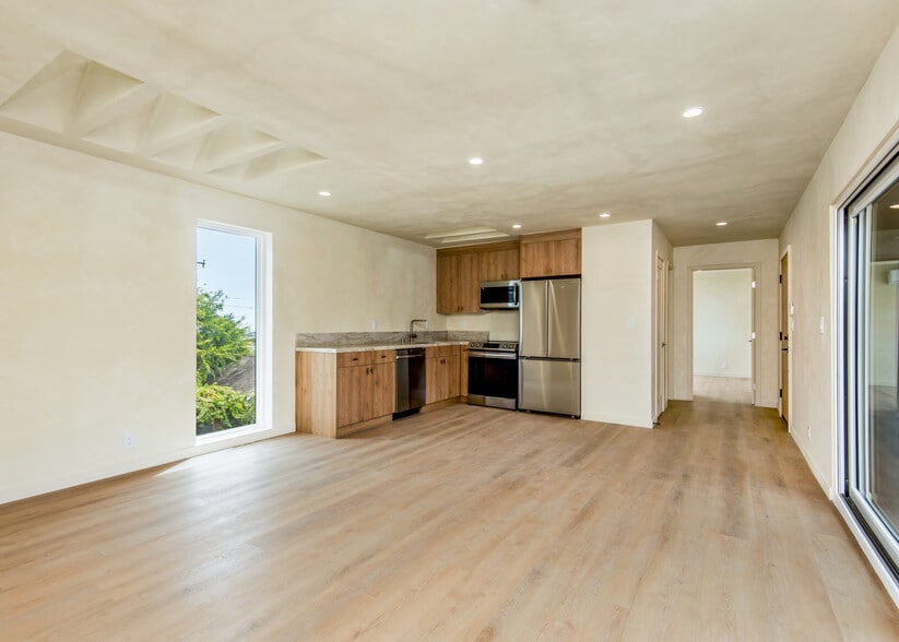 1105 N Coast Hwy, Laguna Beach, CA à vendre - Photo de l’immeuble – Image 3 sur 9