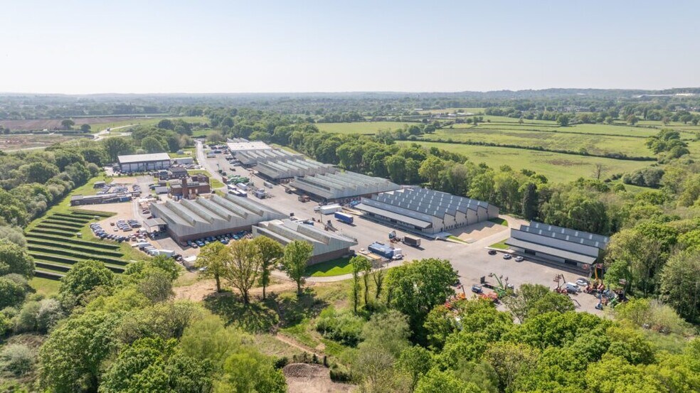 Burnetts Ln, Botley à louer - Photo de l’immeuble – Image 1 sur 3