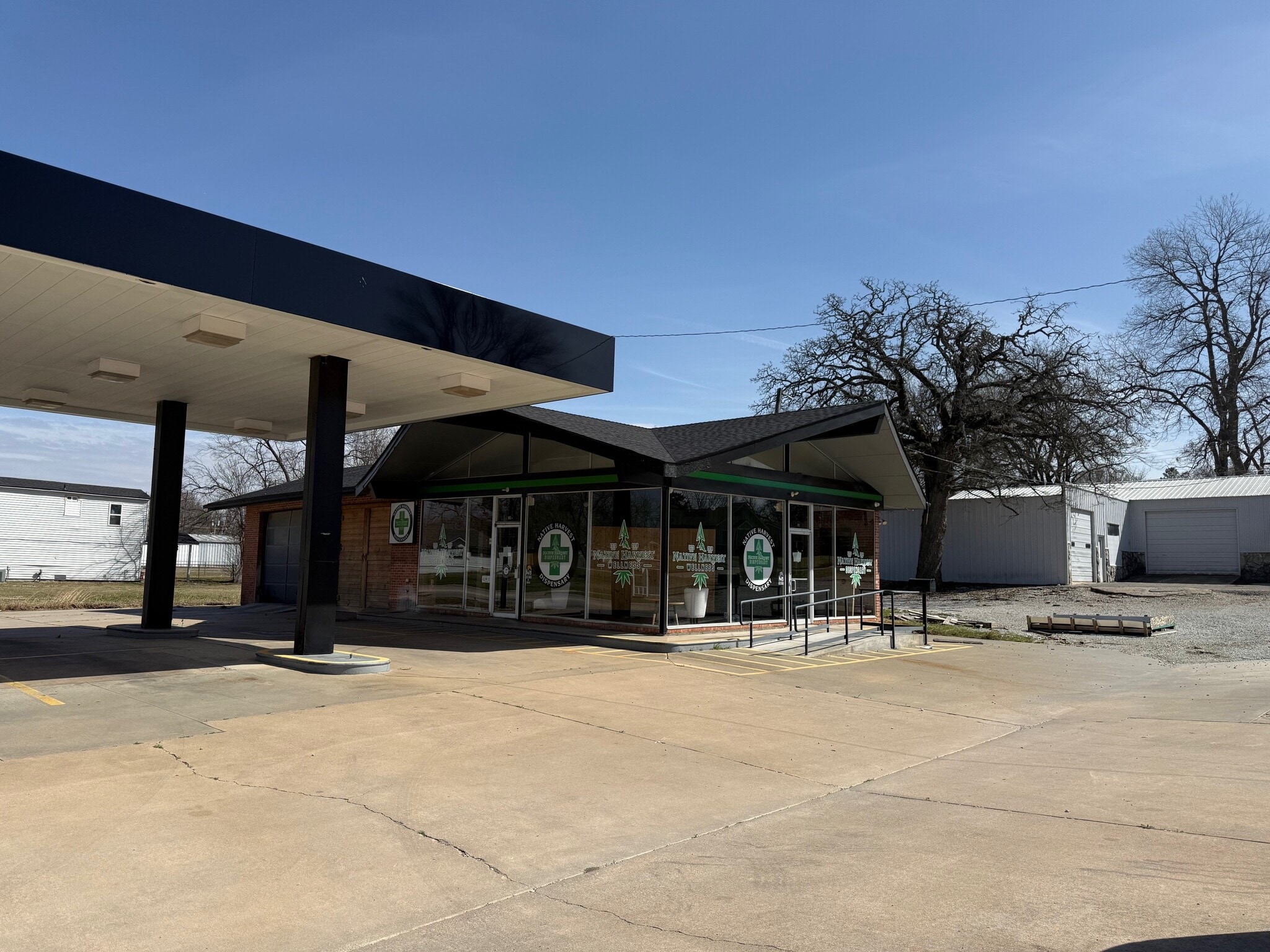 901 Arlington St, Ada, OK à louer Photo principale– Image 1 sur 8