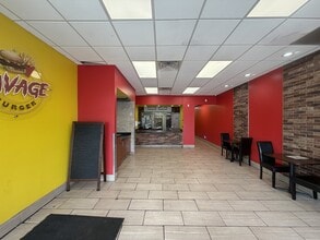 5200-5302 Memphis Ave, Cleveland, OH à louer Photo intérieure– Image 1 sur 10